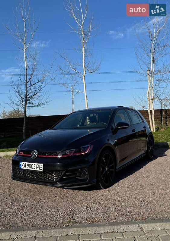 Volkswagen Golf gti (2020)