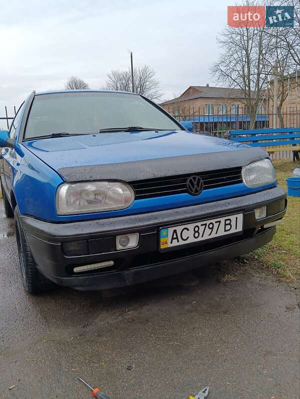 Volkswagen Golf (1993)
