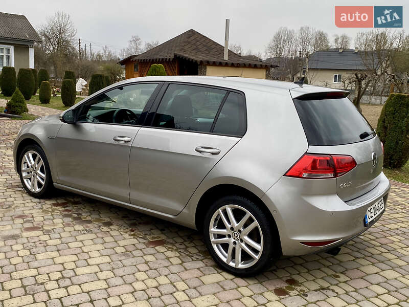 Volkswagen Golf (2014)