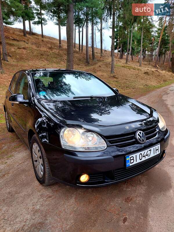 Volkswagen Golf (2005)