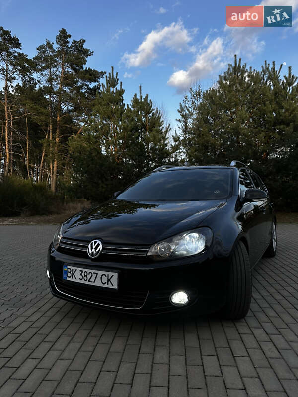 Volkswagen Golf (2011)