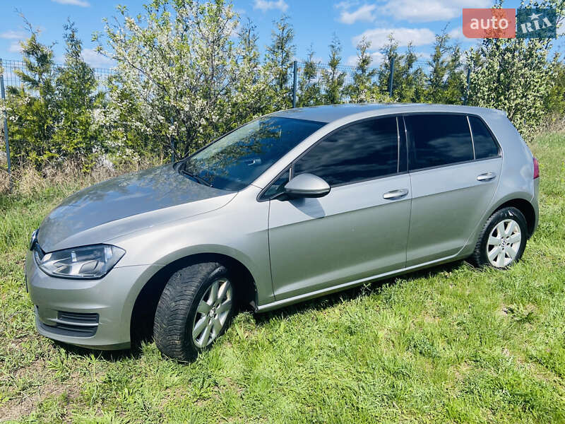 Volkswagen Golf (2015)