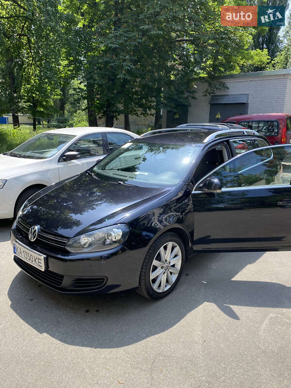 Volkswagen Golf (2012)