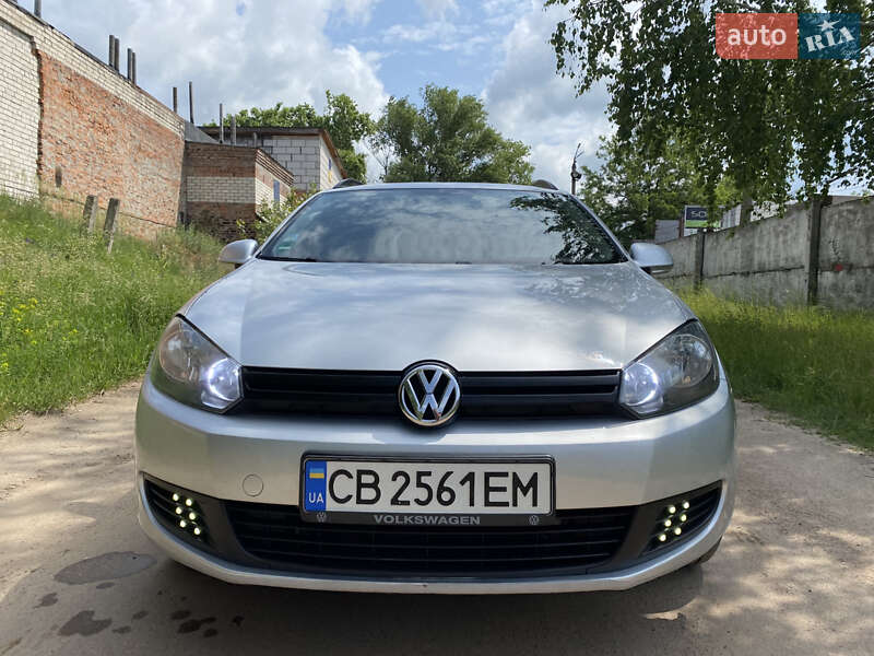 Volkswagen Golf (2010)