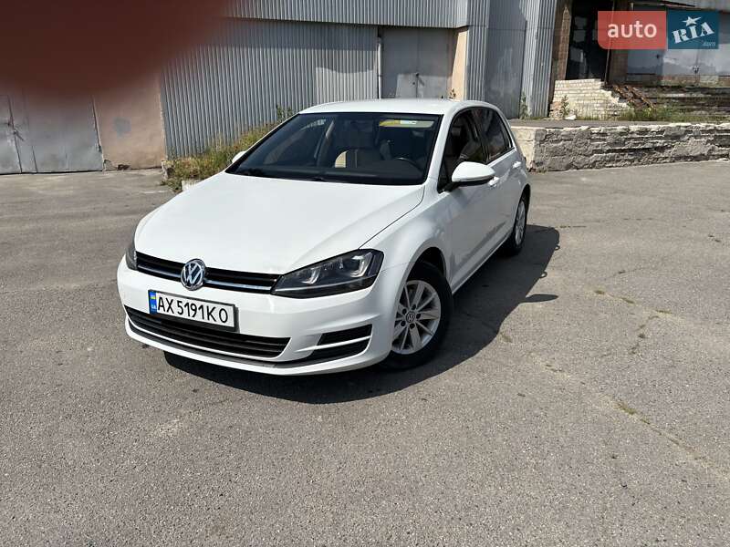 Volkswagen Golf (2014)