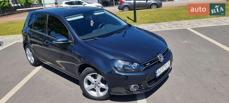 Volkswagen Golf (2012)