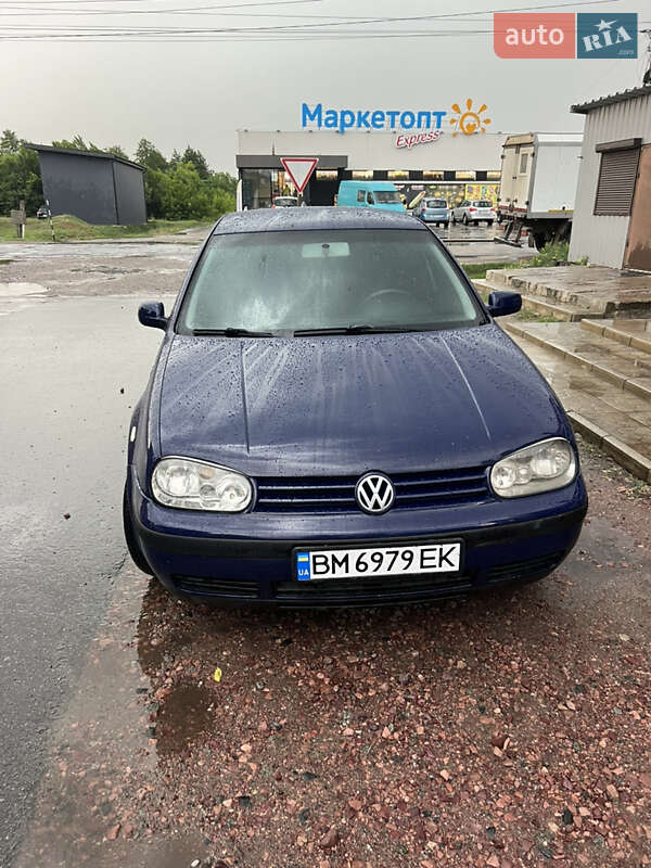 Volkswagen Golf (2001)