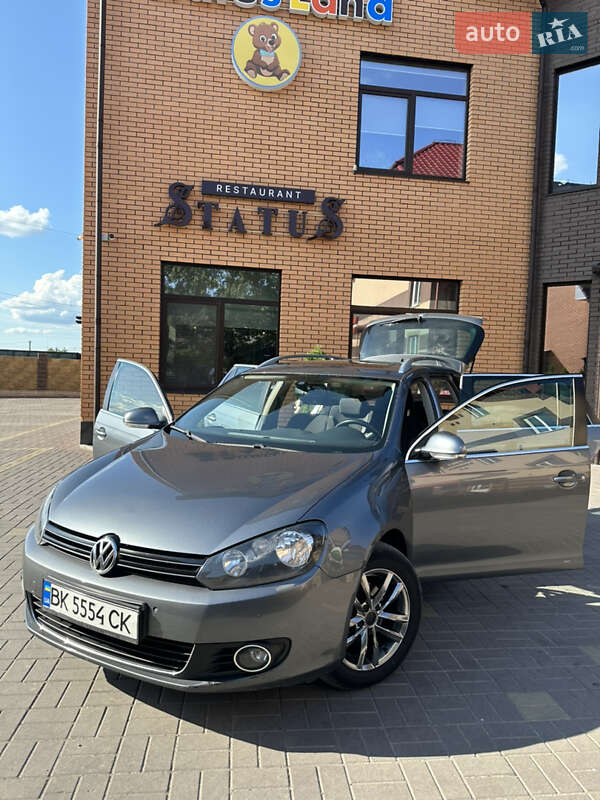 Volkswagen Golf (2011)
