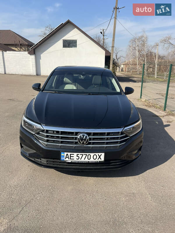 Volkswagen Jetta (2019)