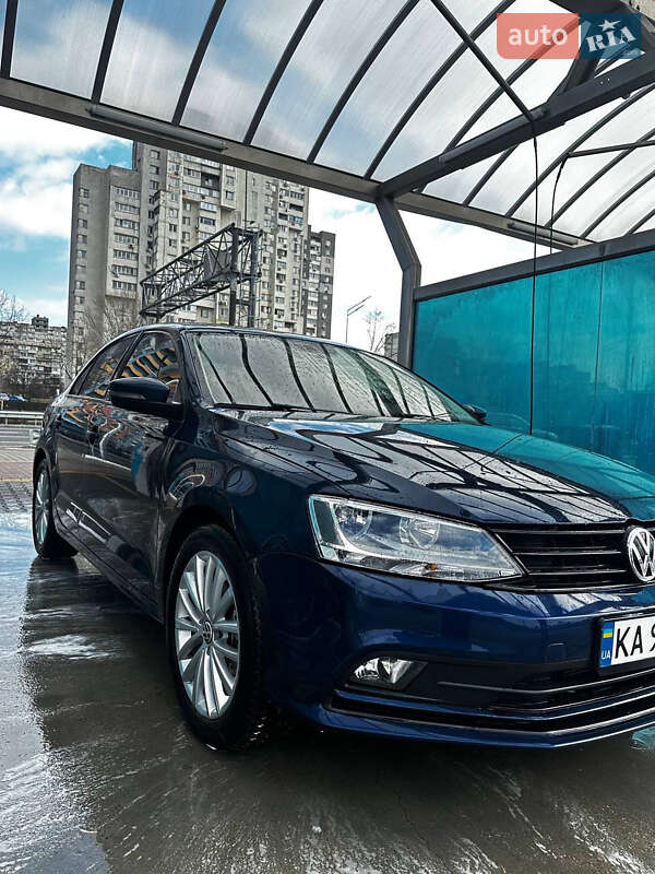 Volkswagen Jetta (2011)