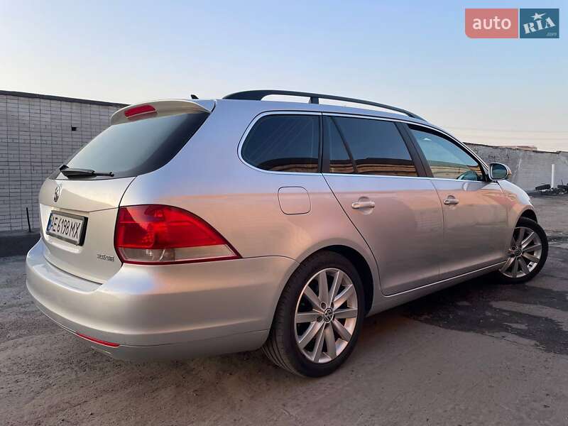 Volkswagen Jetta (2014)