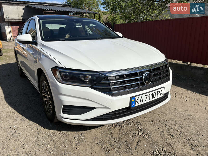 Volkswagen Jetta (2018)