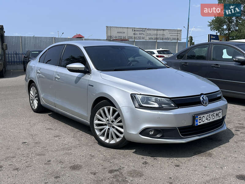 Volkswagen Jetta (2013)