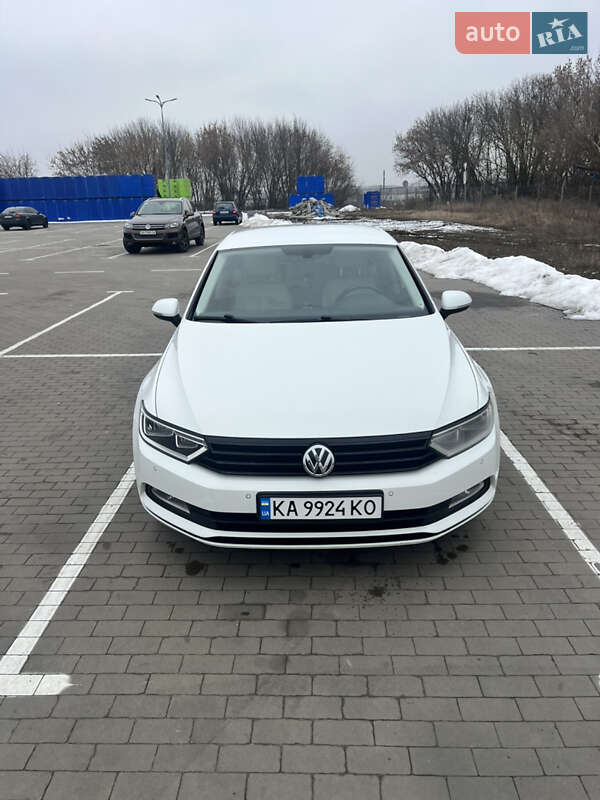 Volkswagen Passat (2015)
