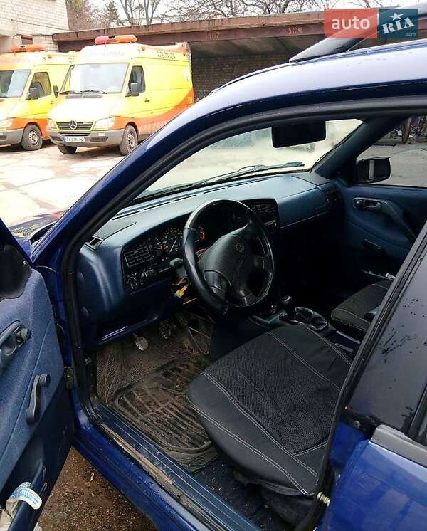 Volkswagen Passat (1995)