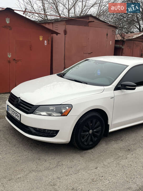 Volkswagen Passat (2014)