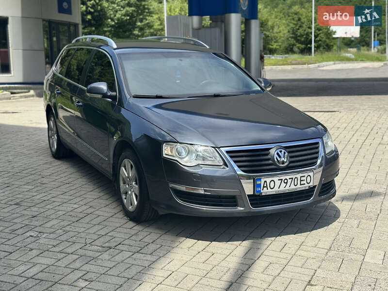 Volkswagen Passat (2010)