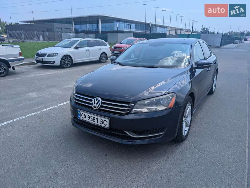 Volkswagen Passat (2011)