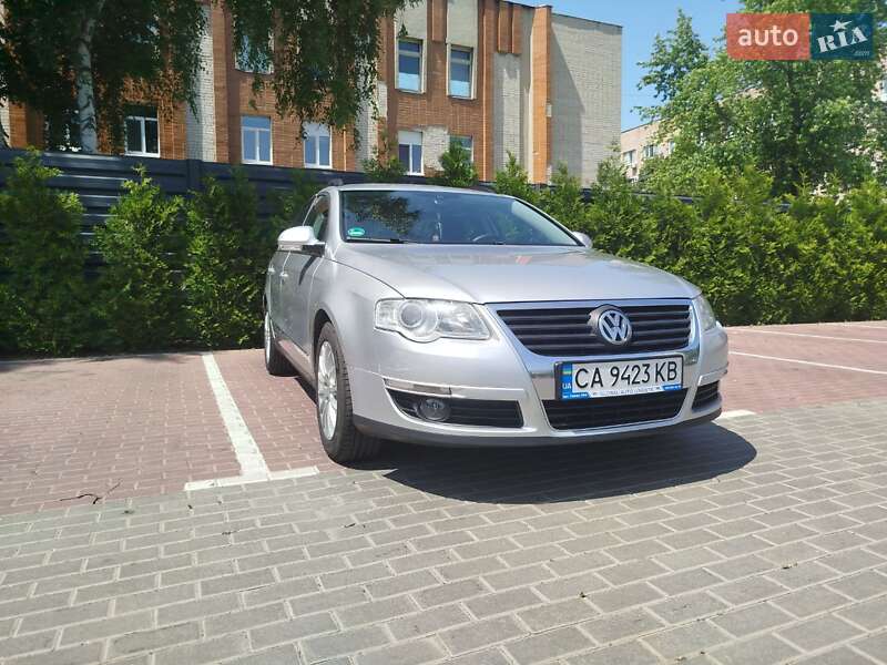 Volkswagen Passat (2010)