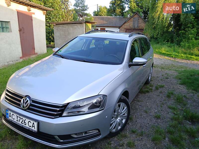 Volkswagen Passat (2011)