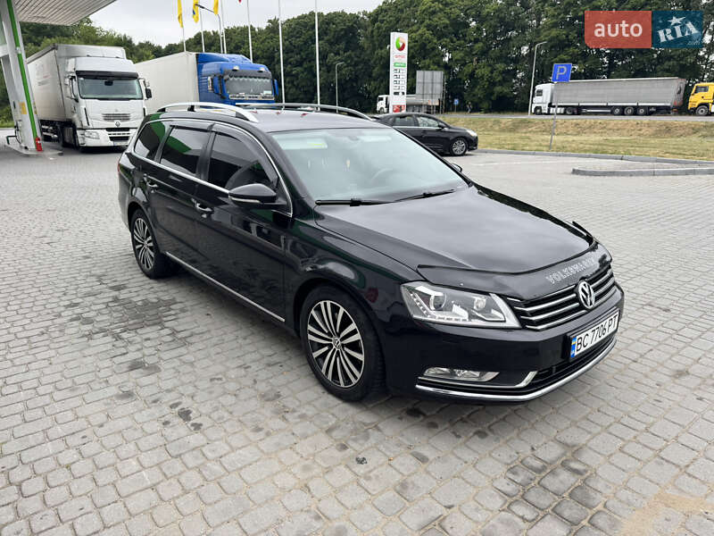 Volkswagen Passat (2011)