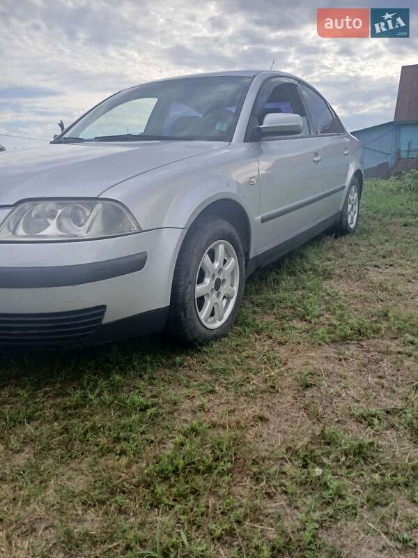 Volkswagen Passat (2001)