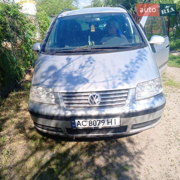 Volkswagen Sharan (2009)