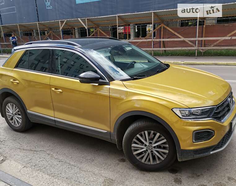 Volkswagen T-roc (2021)