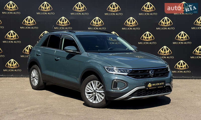 Volkswagen T-roc (2023)