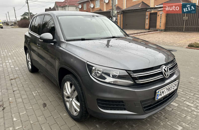 Volkswagen Tiguan (2011)