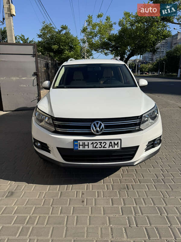 Volkswagen Tiguan (2013)