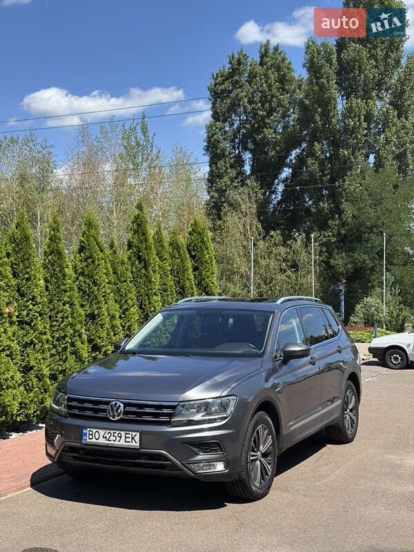 Volkswagen Tiguan (2019)