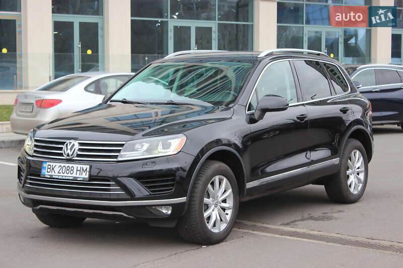 Volkswagen Touareg (2015)
