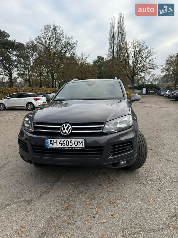 Volkswagen Touareg (2012)