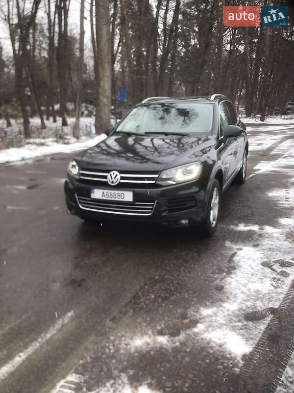 Volkswagen Touareg (2012)
