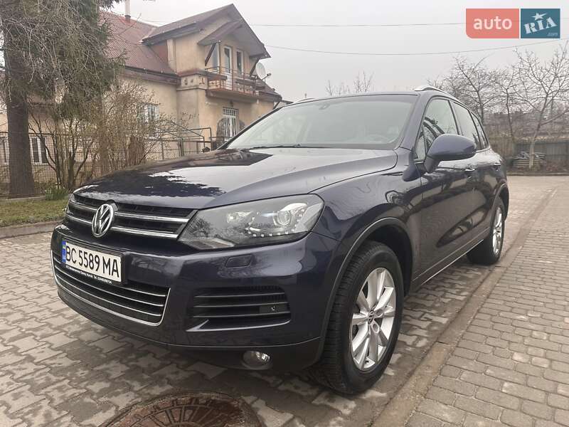 Volkswagen Touareg (2012)