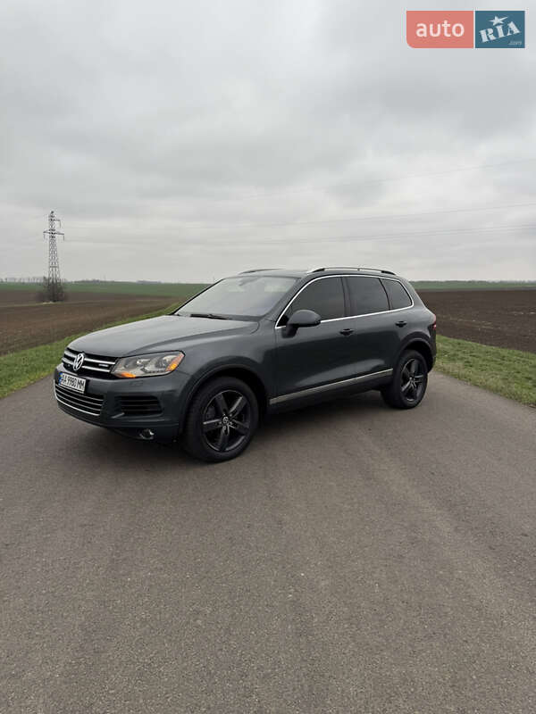 Volkswagen Touareg (2012)
