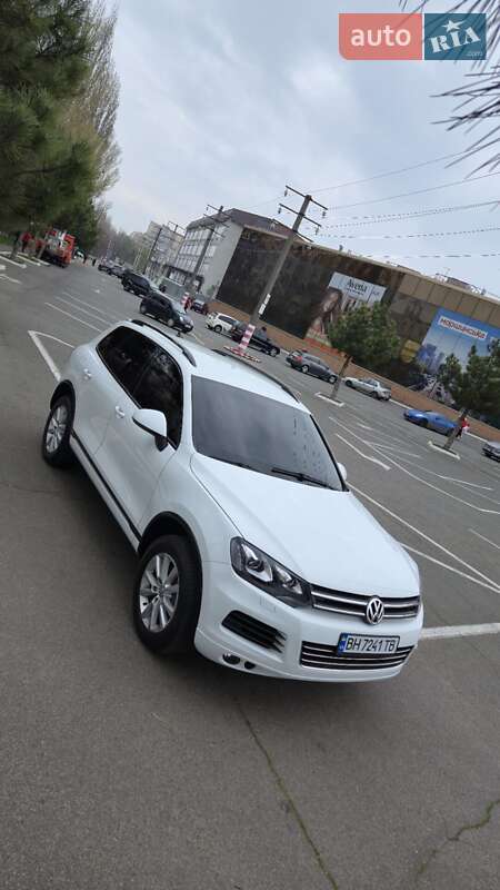 Volkswagen Touareg (2013)