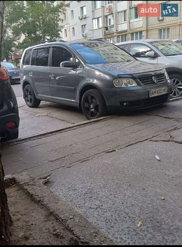 Volkswagen Touran (2006)