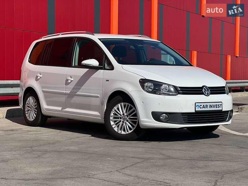 Volkswagen Touran (2014)