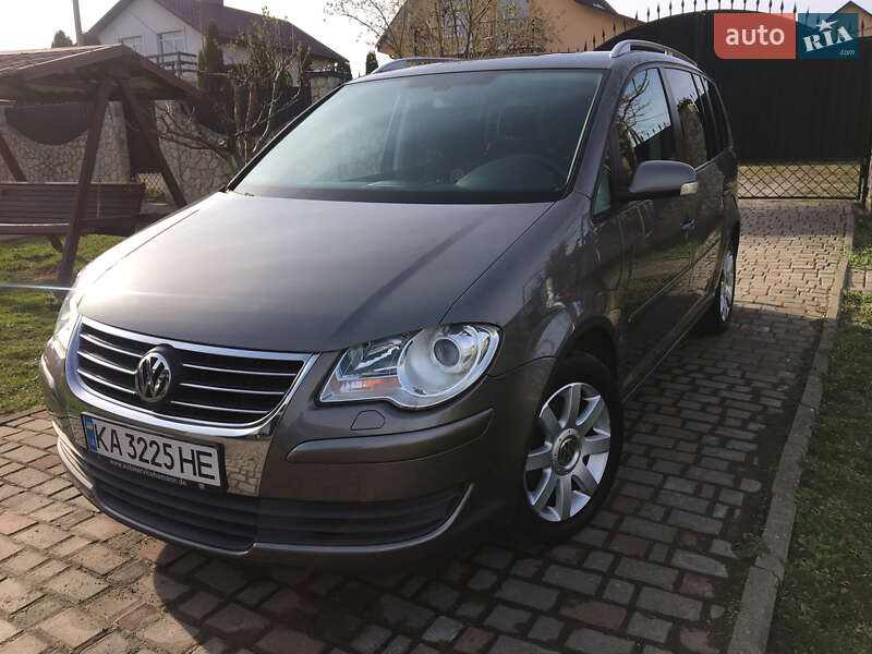 Volkswagen Touran (2007)
