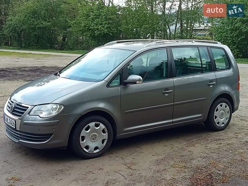 Volkswagen Touran (2007)