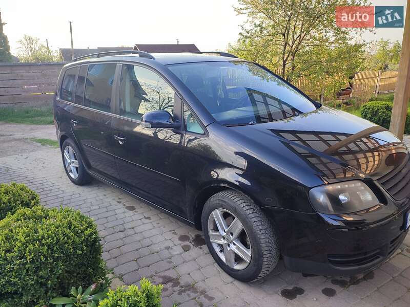 Volkswagen Touran (2006)