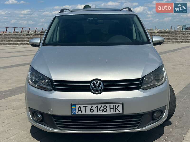 Volkswagen Touran (2013)