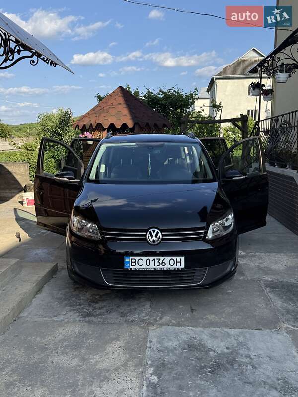 Volkswagen Touran (2010)