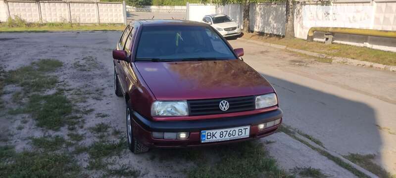 Volkswagen Vento (1992)