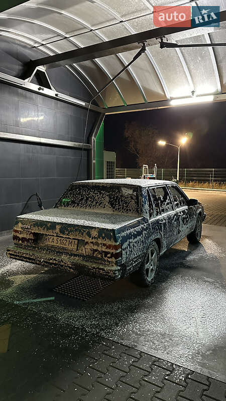Volvo 740 (1985)