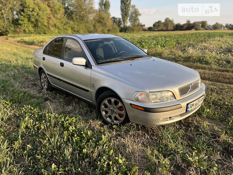 Volvo S40 (2001)