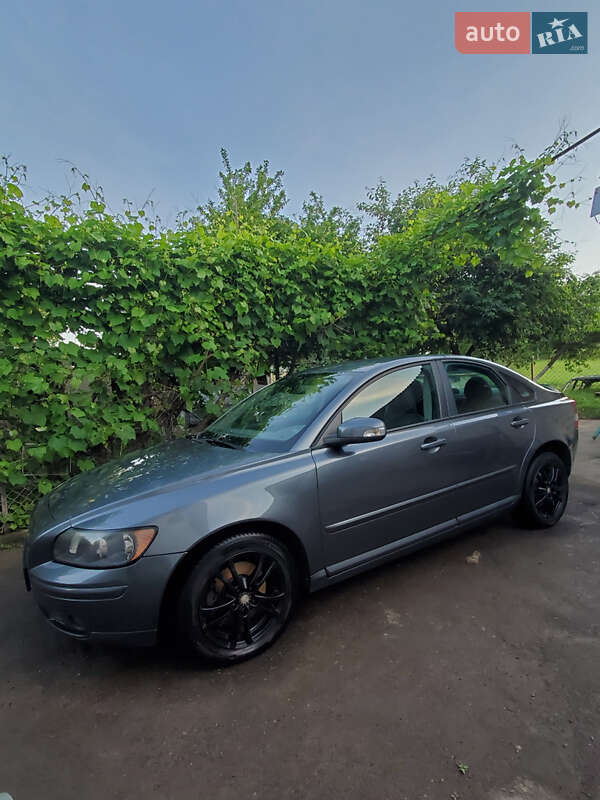 Volvo S40 (2006)