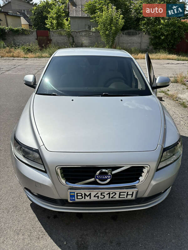 Volvo S40 (2012)